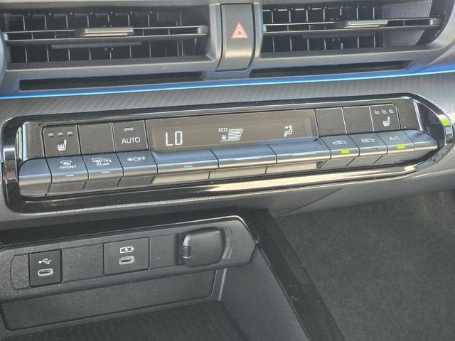 2023 Toyota Prius XLE