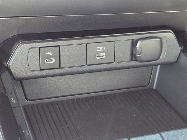 2023 Toyota Prius XLE