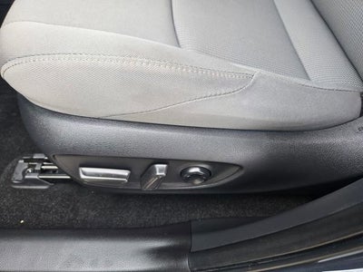 2022 Toyota Venza LE