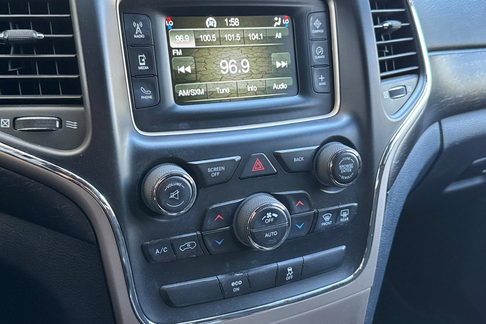 2015 Jeep Grand Cherokee Laredo