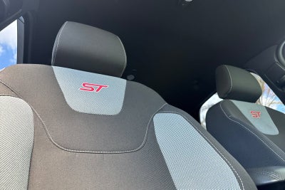 2018 Ford Focus ST