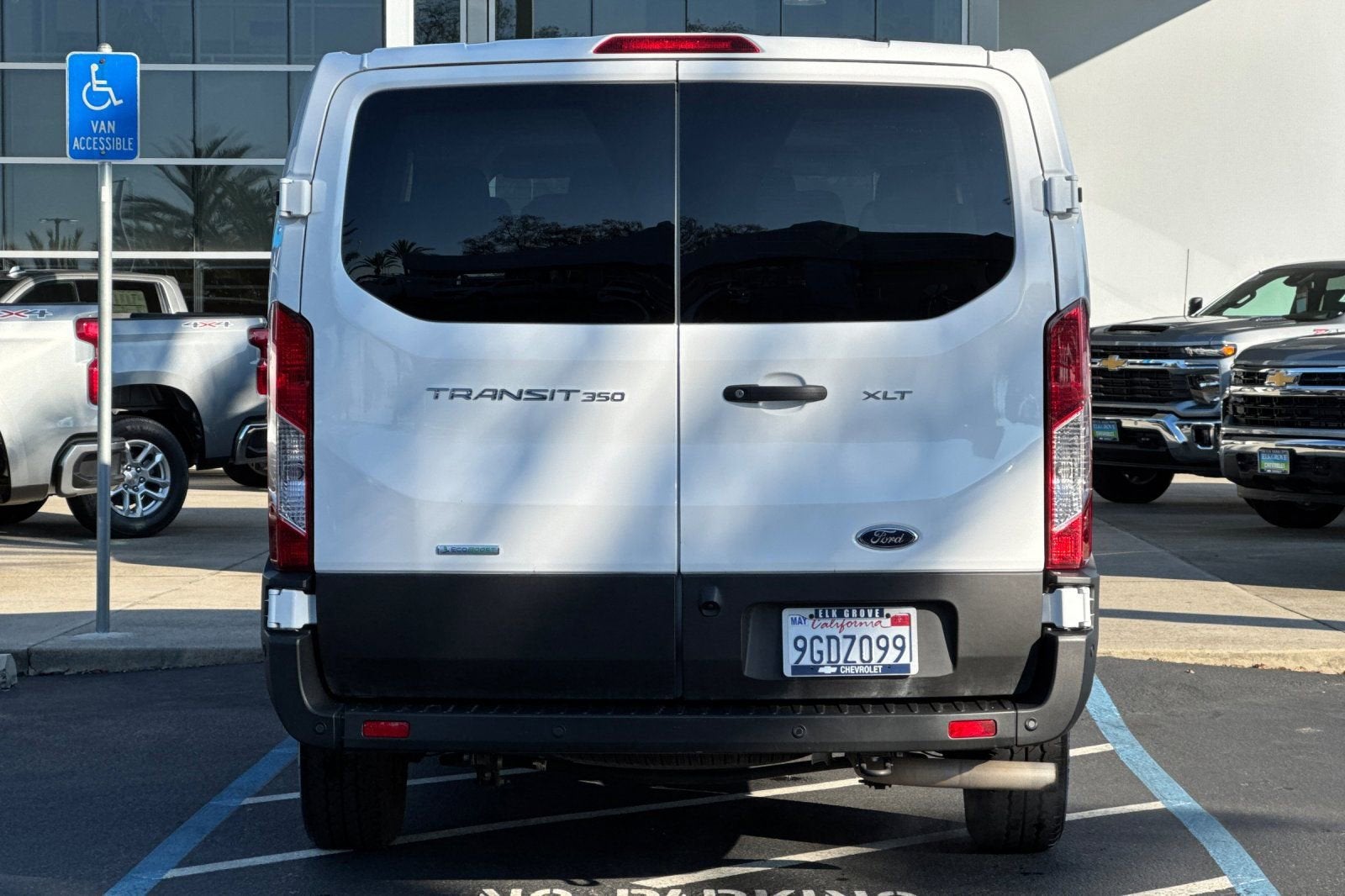 2023 Ford Transit Passenger Wagon XL