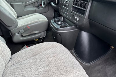 2017 Chevrolet Express Passenger 3500 LT