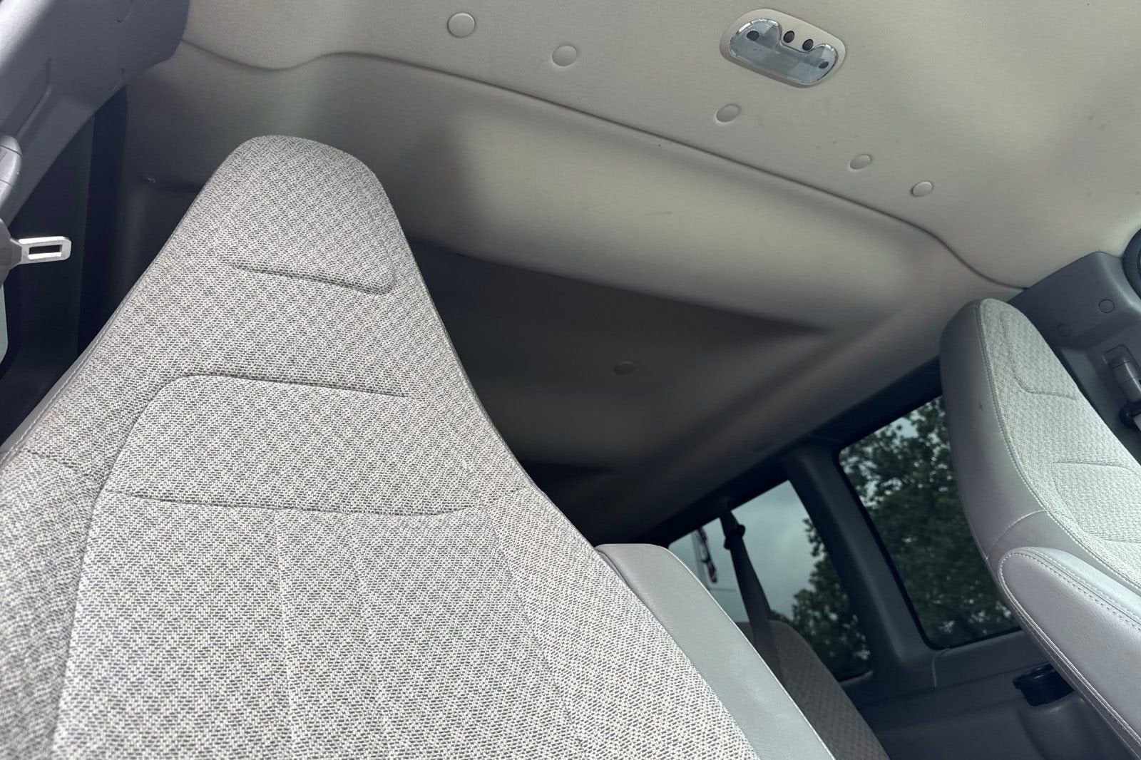 2017 Chevrolet Express Passenger 3500 LT