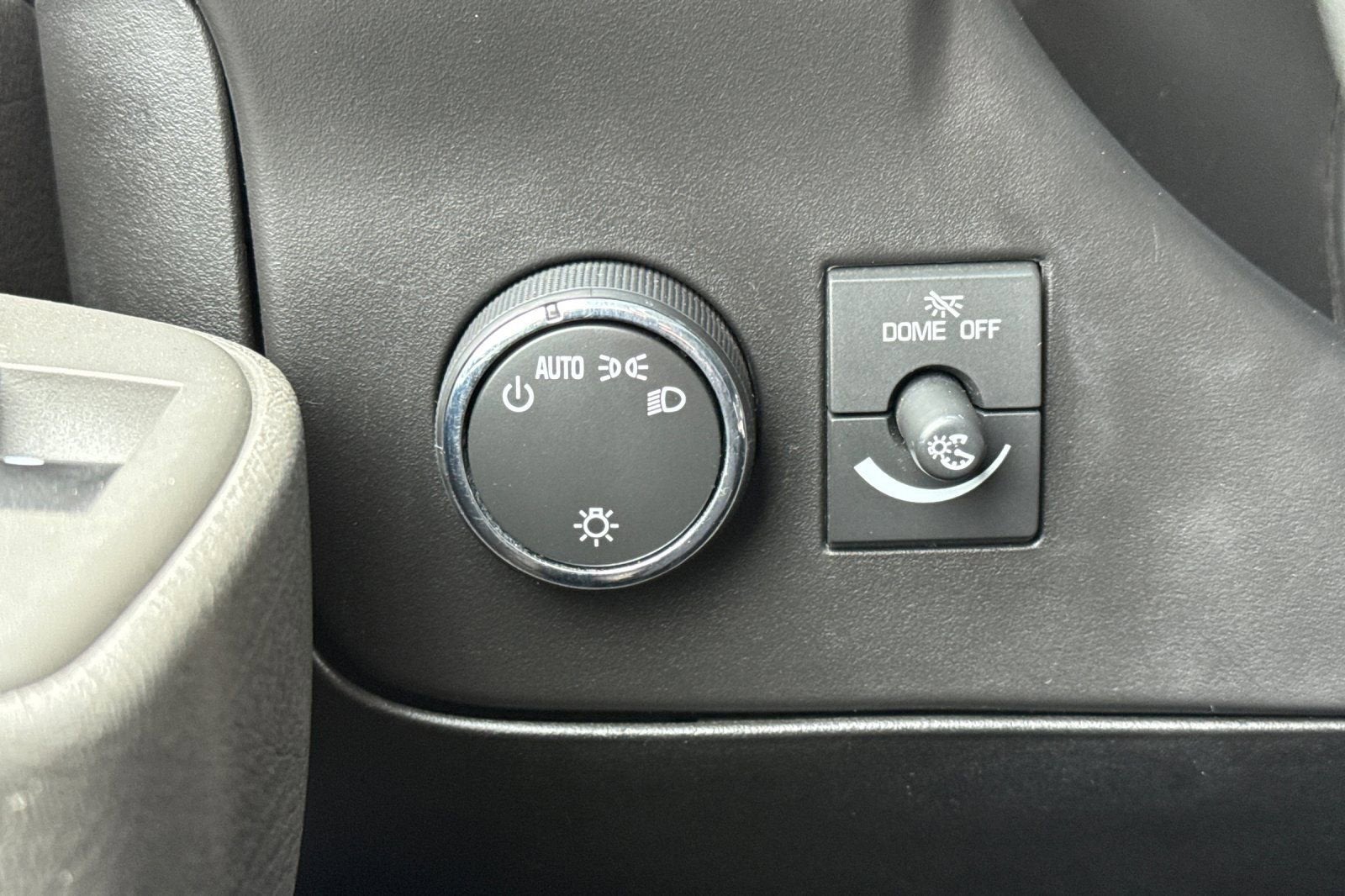 2017 Chevrolet Express Passenger 3500 LT