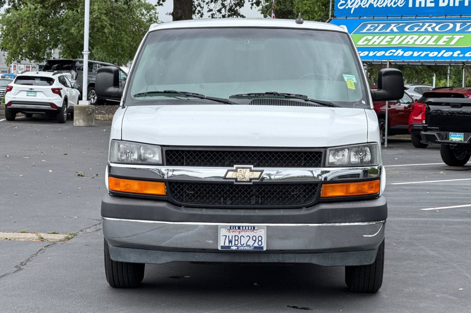 2017 Chevrolet Express Passenger 3500 LT