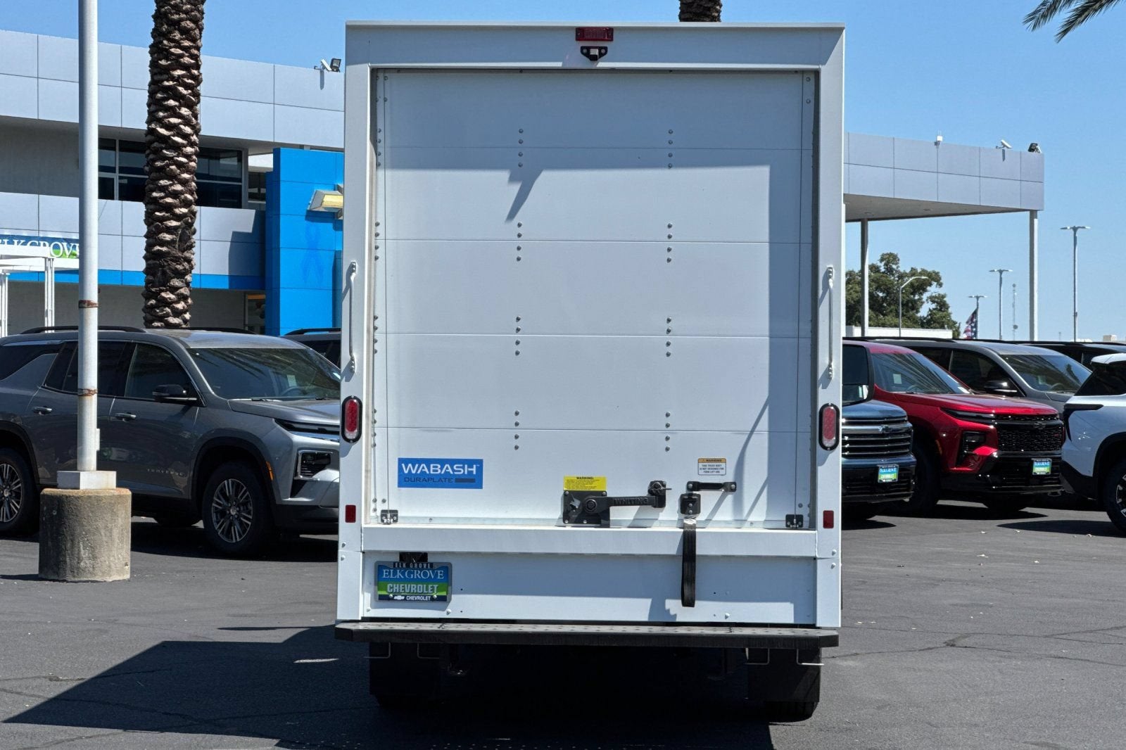 2026 Chevrolet Express Cutaway 3500 1WT