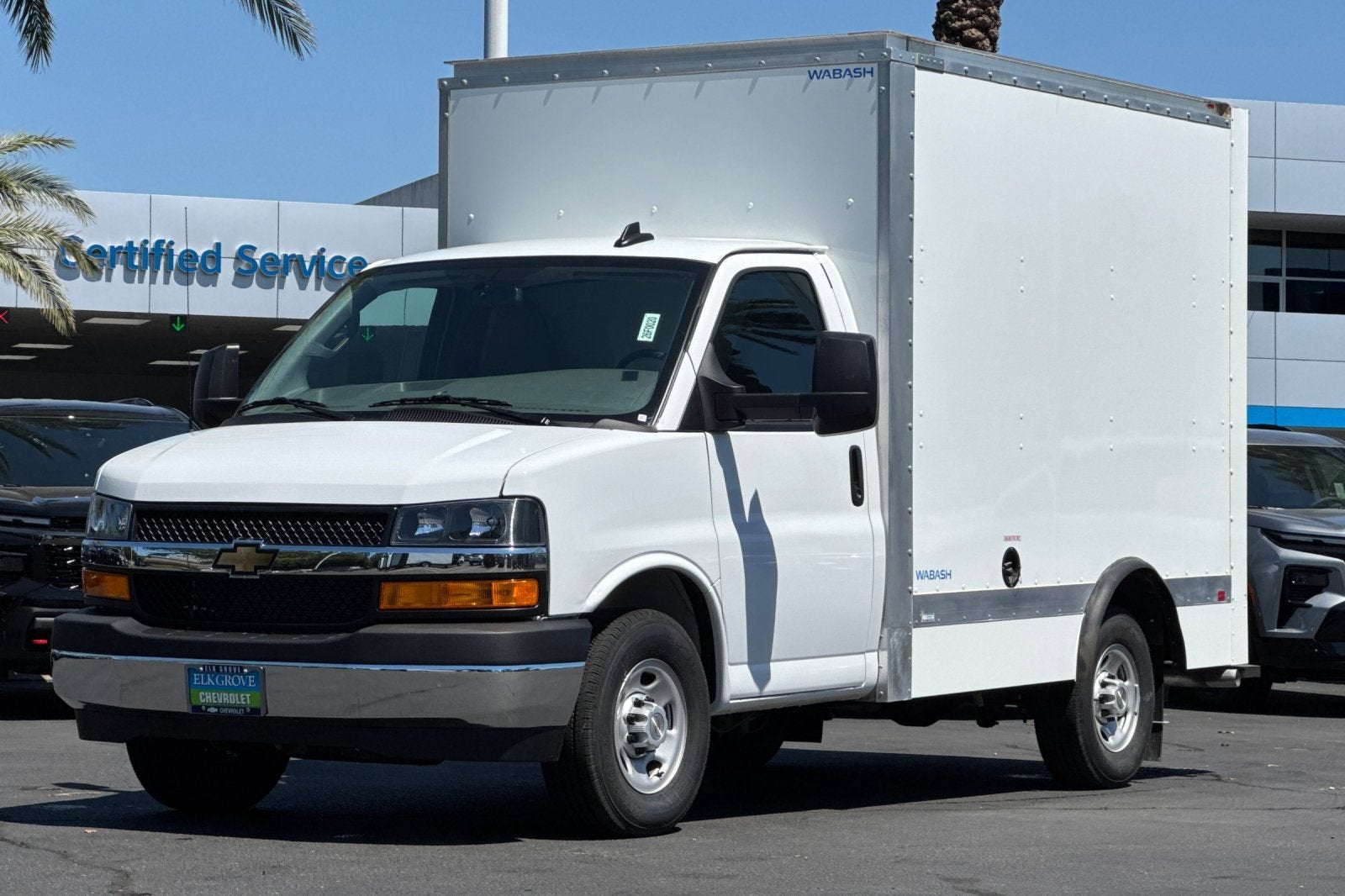 2026 Chevrolet Express Cutaway 3500 1WT