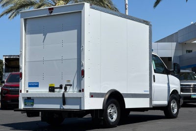 2025 Chevrolet Express Cutaway 3500 1WT
