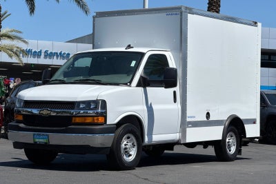 2025 Chevrolet Express Cutaway 3500 1WT