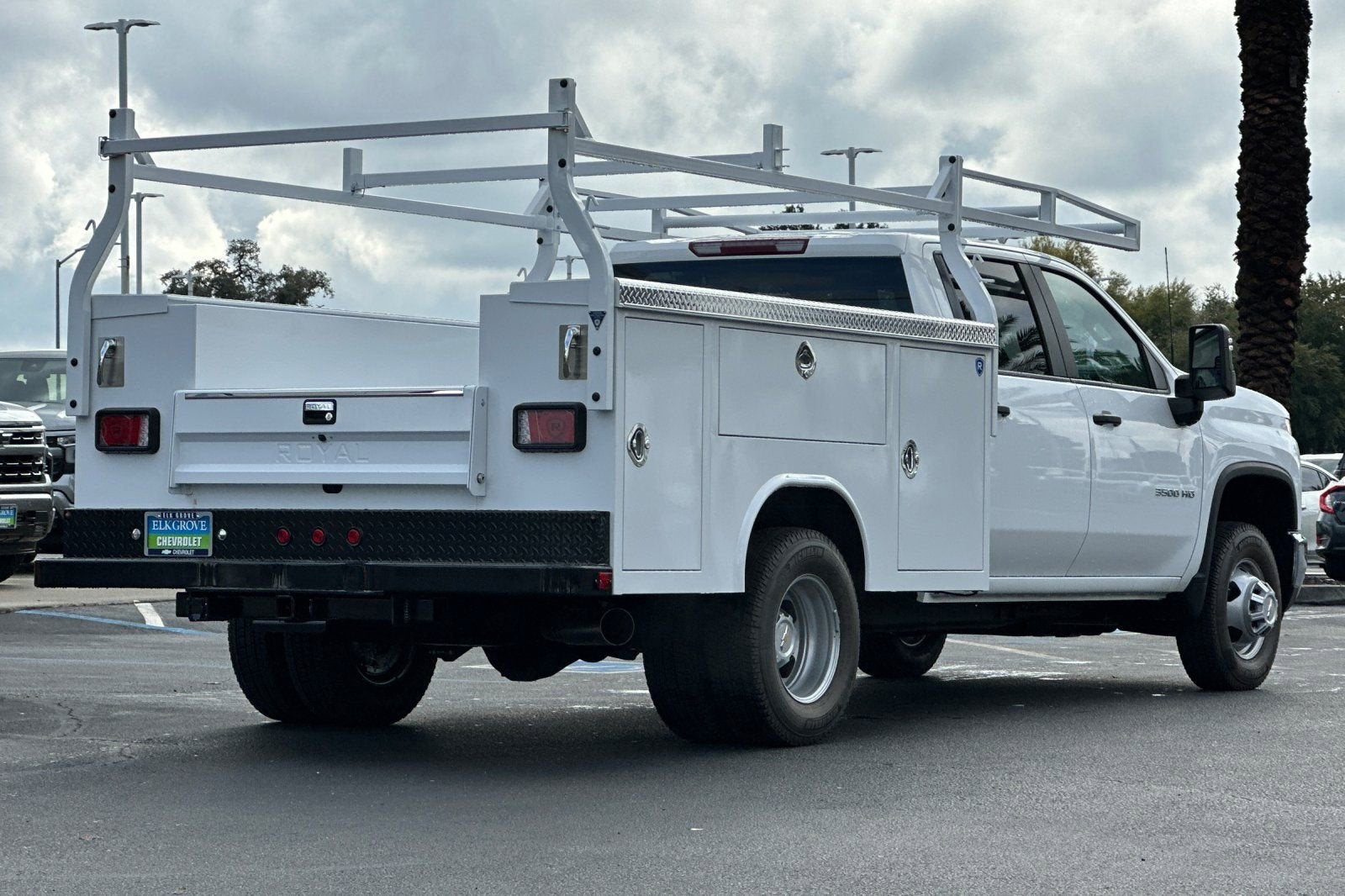 2025 Chevrolet Silverado 3500 HD Chassis Cab Work Truck