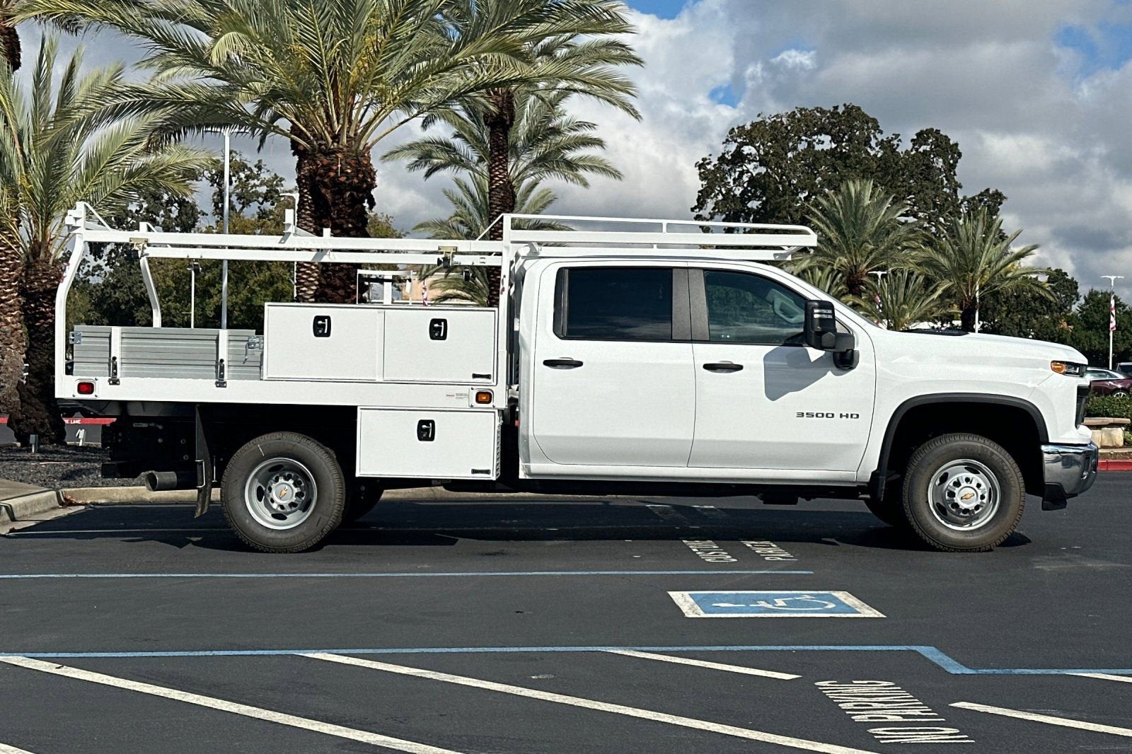 2024 Chevrolet Silverado 3500 HD Chassis Cab Work Truck