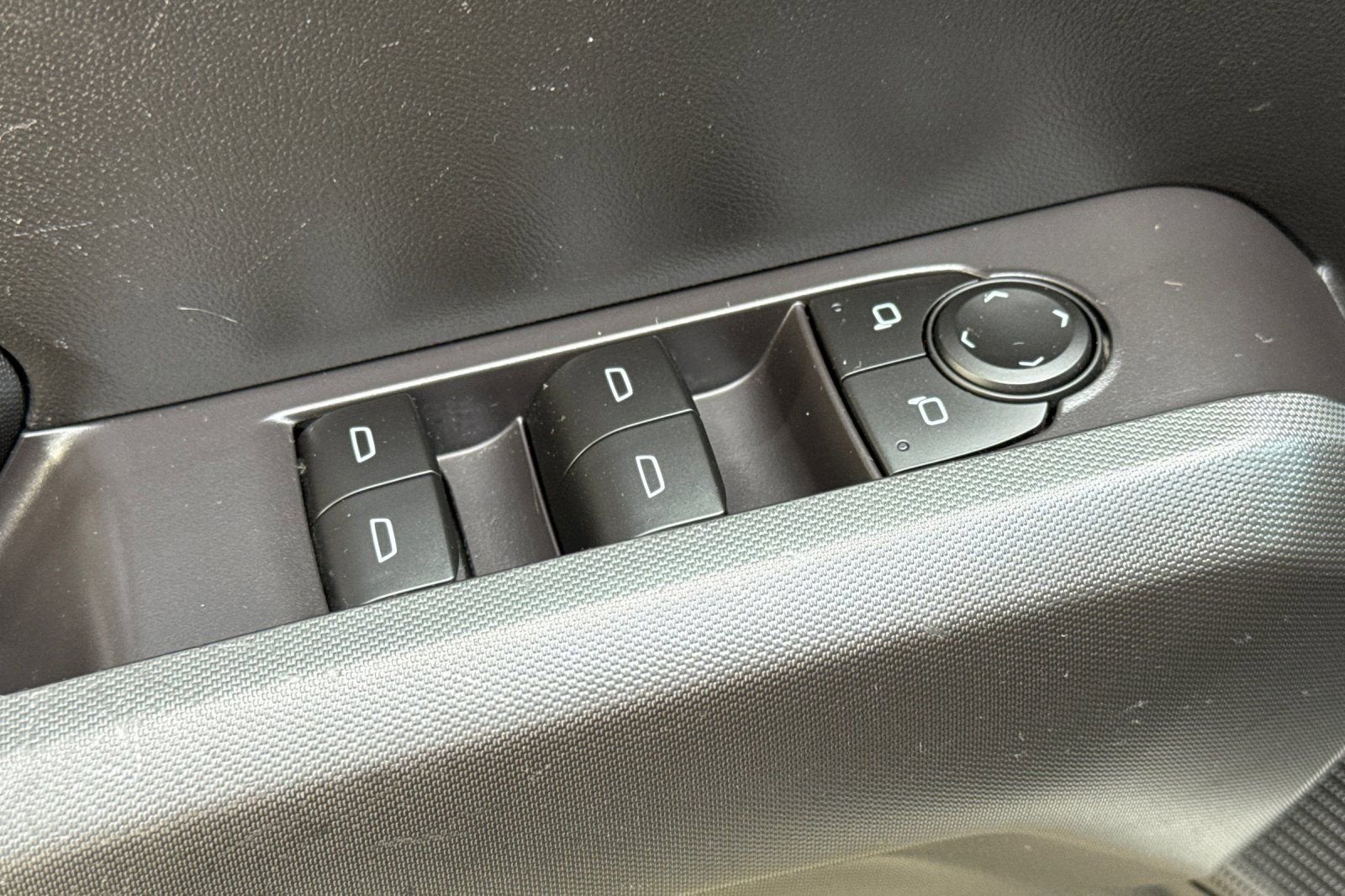 2023 Chevrolet Colorado WT