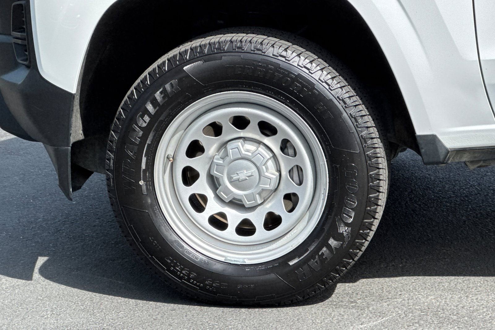 2023 Chevrolet Colorado WT