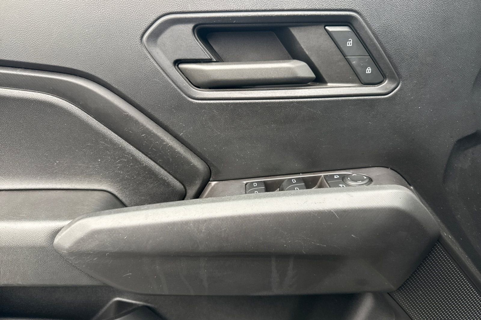 2023 Chevrolet Colorado WT