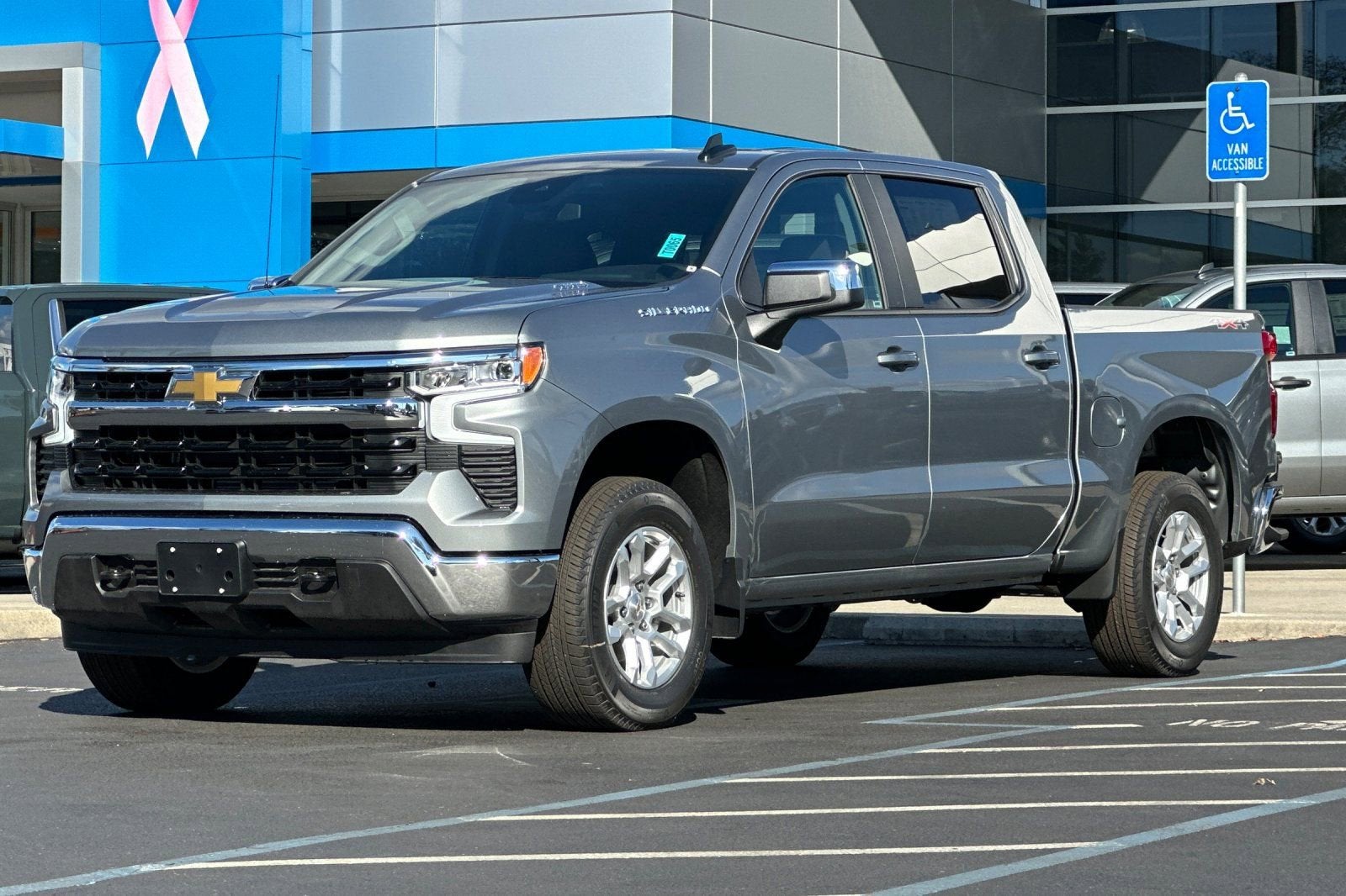 2026 Chevrolet Silverado 1500 LT (2FL)