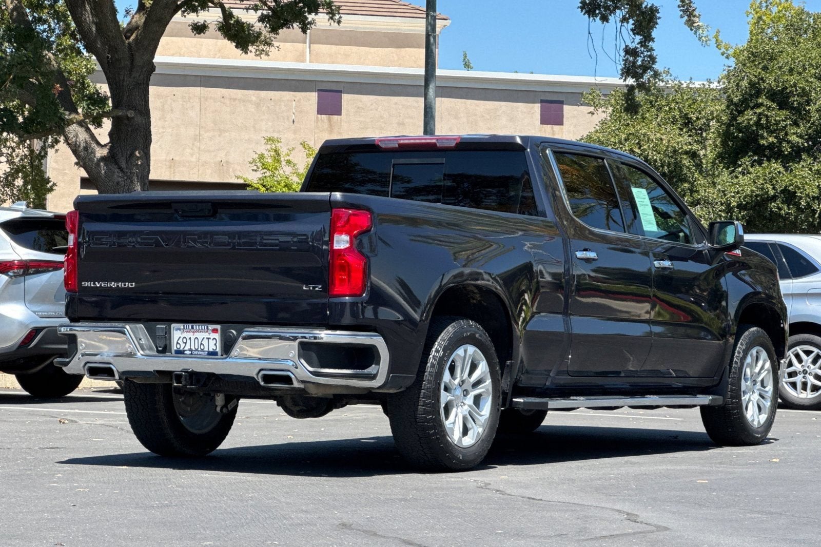 2022 Chevrolet Silverado 1500 LTZ
