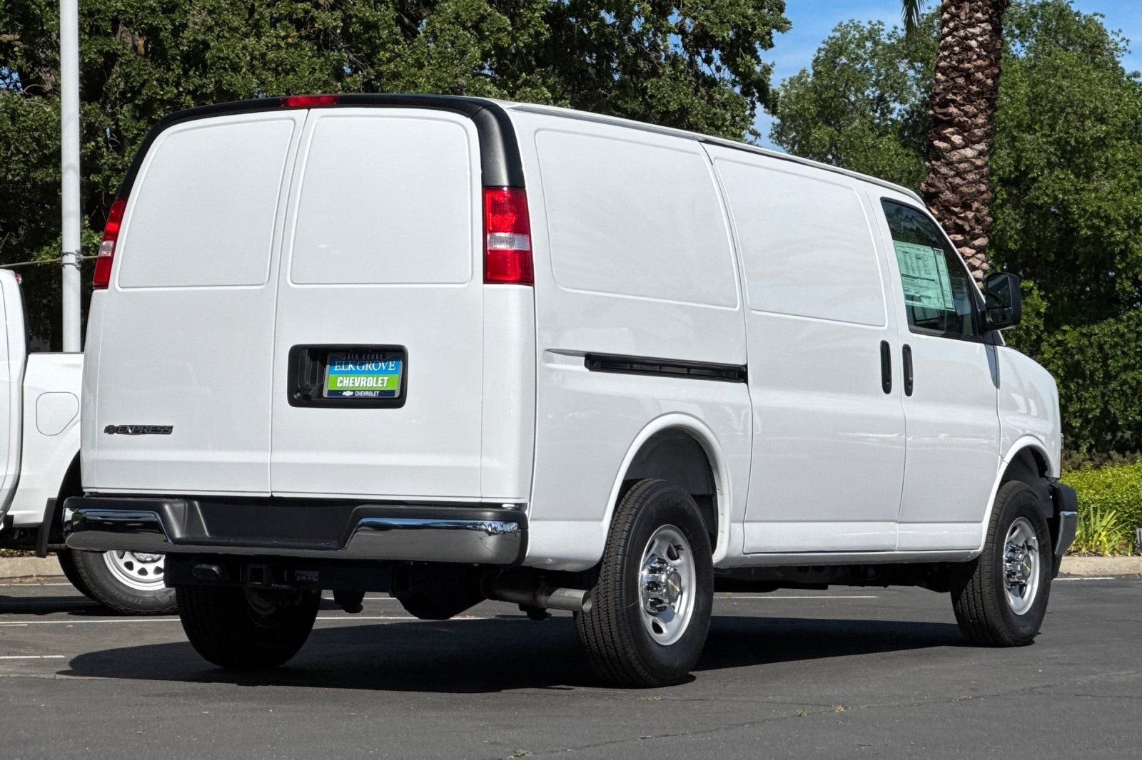 2026 Chevrolet Express Cargo WT