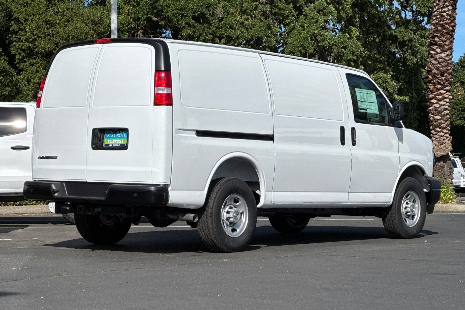 2026 Chevrolet Express Cargo WT