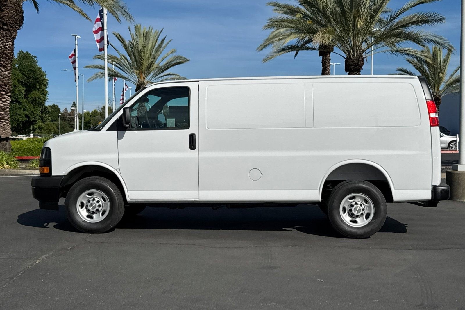 2026 Chevrolet Express Cargo WT