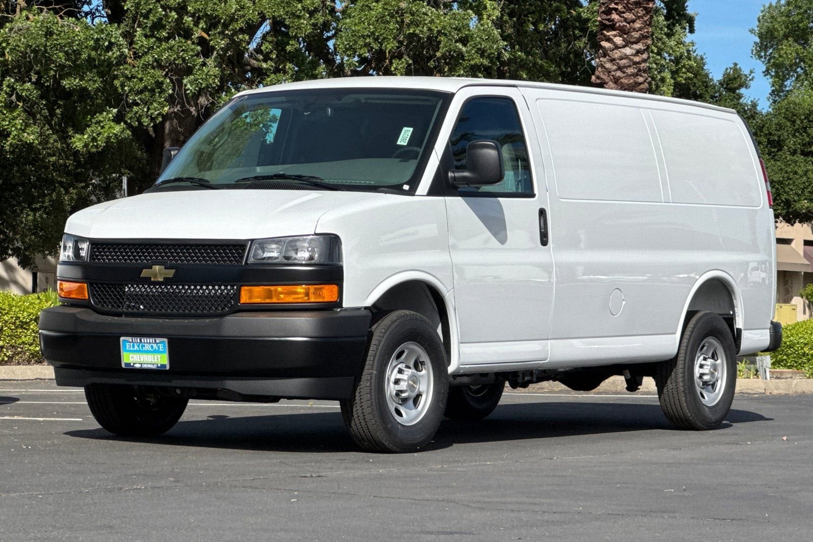 2026 Chevrolet Express Cargo WT