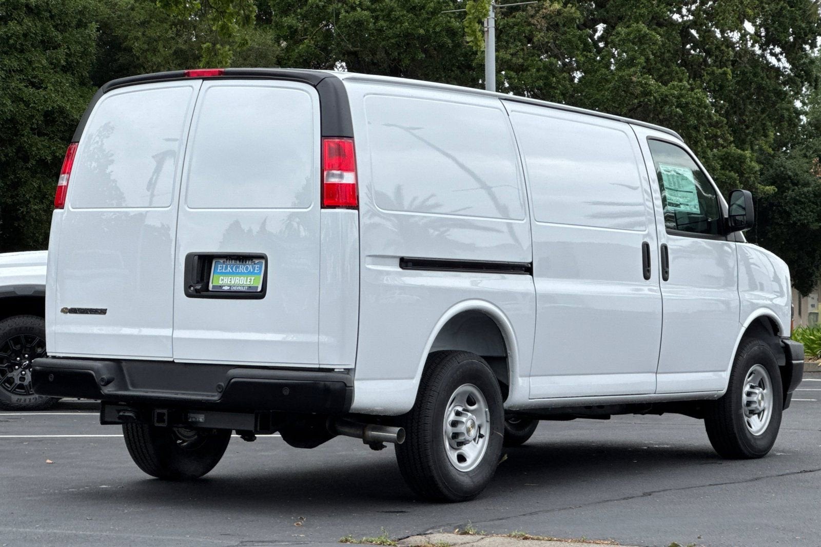 2026 Chevrolet Express Cargo WT