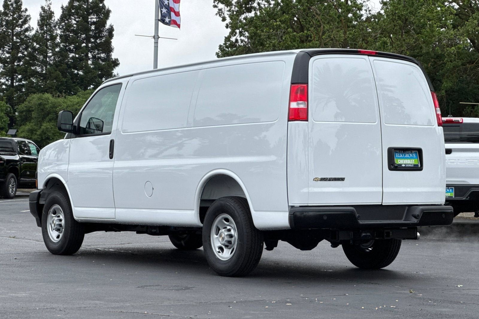 2026 Chevrolet Express Cargo WT