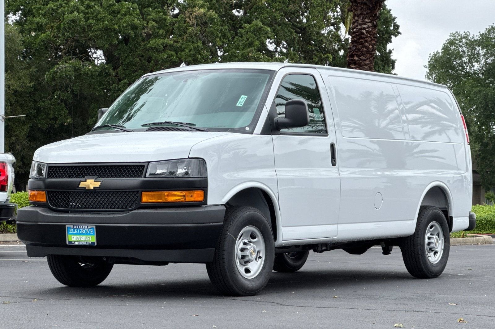 2026 Chevrolet Express Cargo WT