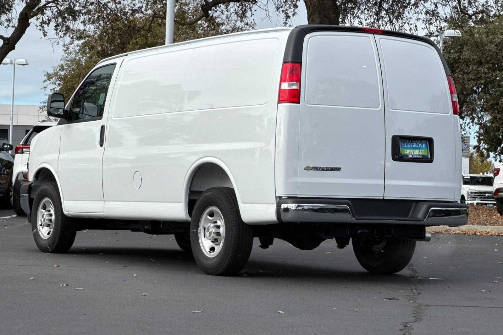 2025 Chevrolet Express Cargo 2500 WT