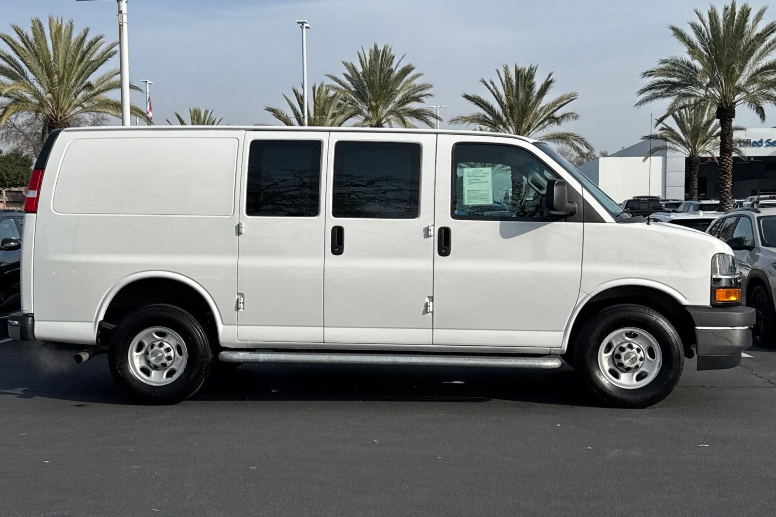 2024 Chevrolet Express Cargo 2500 WT