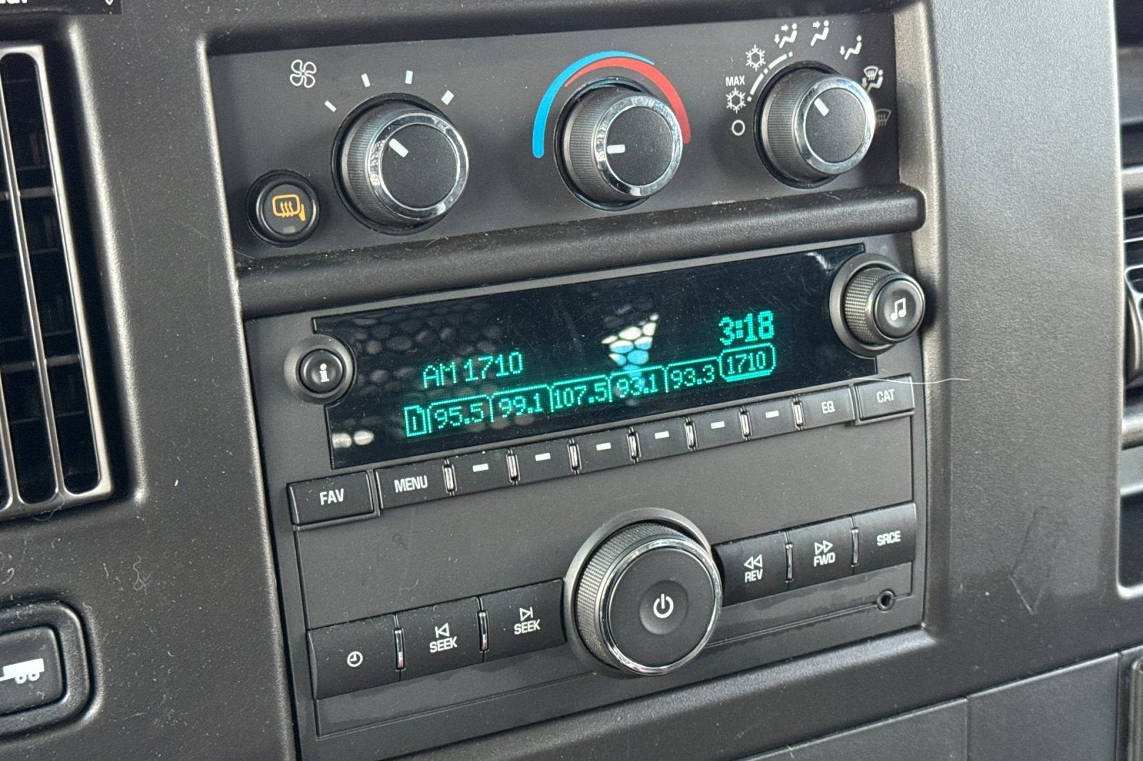 2024 Chevrolet Express Cargo 2500 WT