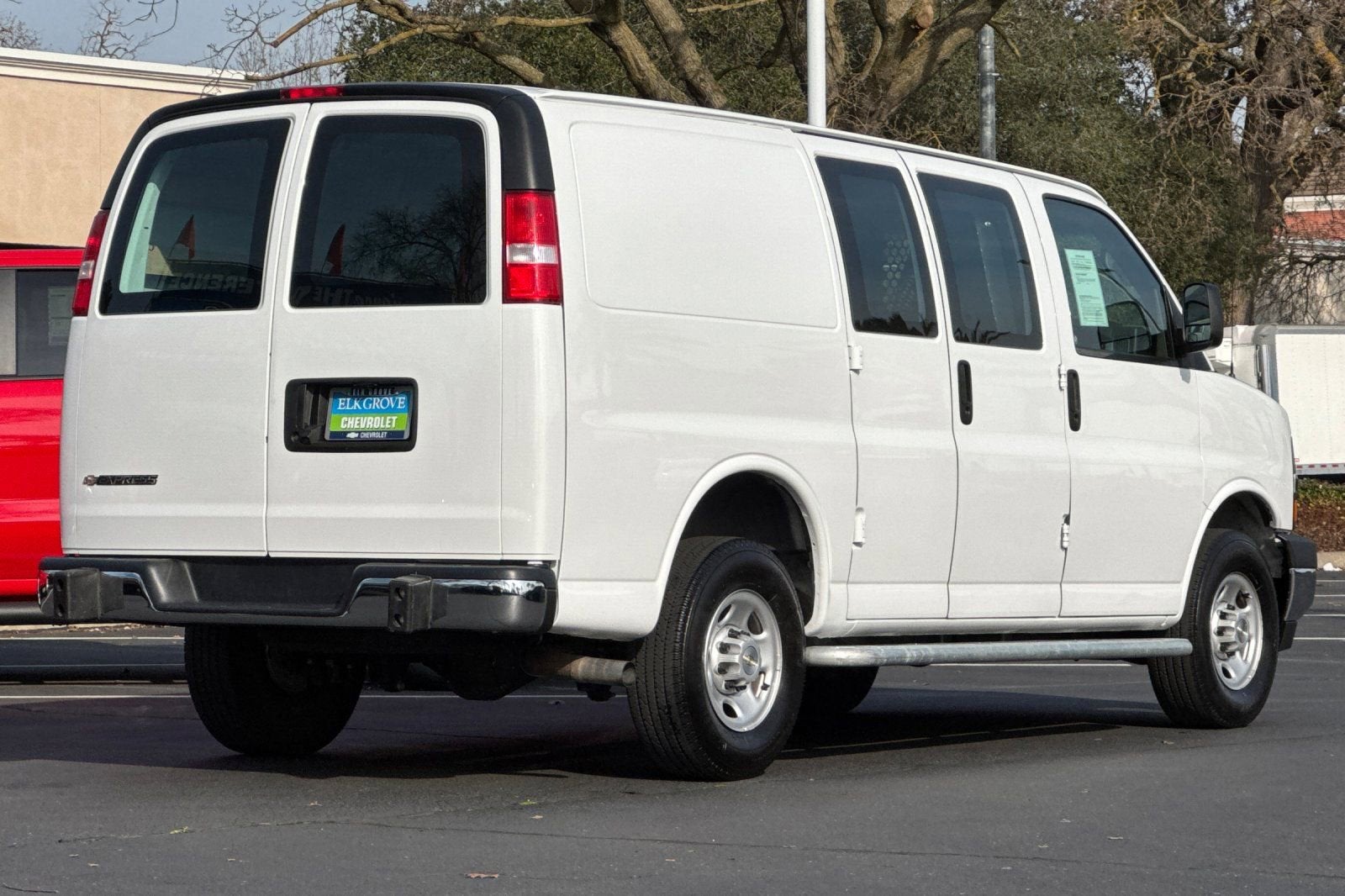 2024 Chevrolet Express Cargo 2500 WT