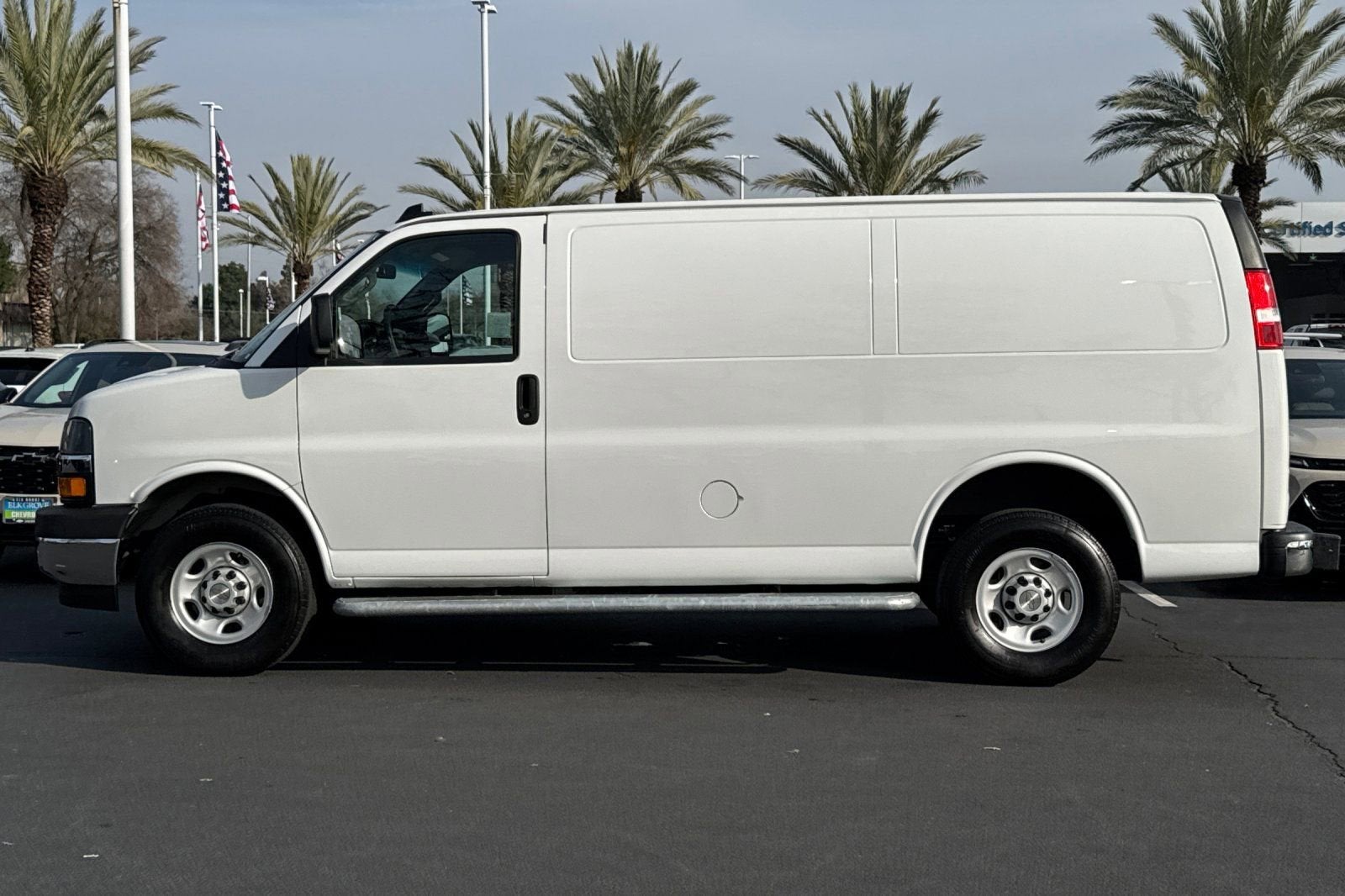 2024 Chevrolet Express Cargo 2500 WT