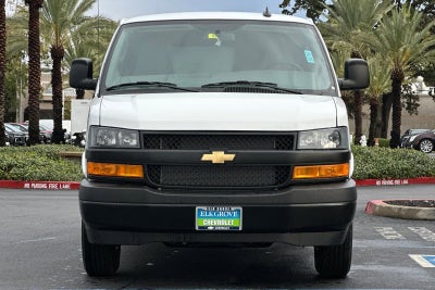 2025 Chevrolet Express Cargo WT