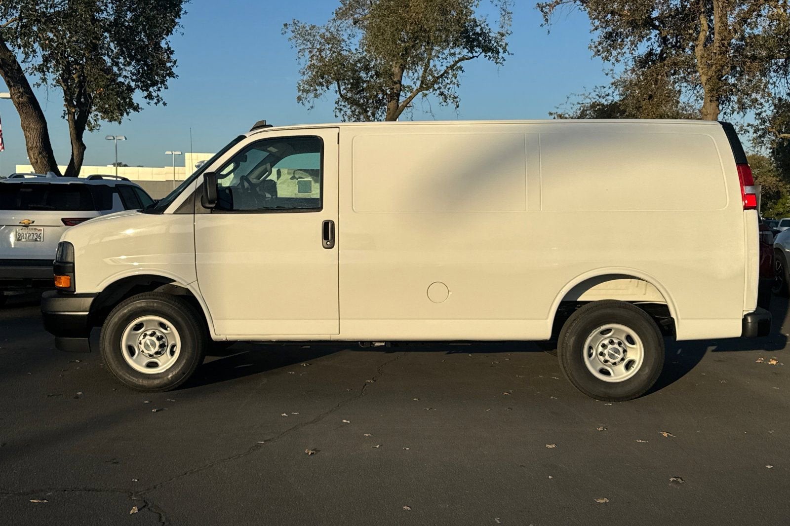 2025 Chevrolet Express Cargo 2500 WT