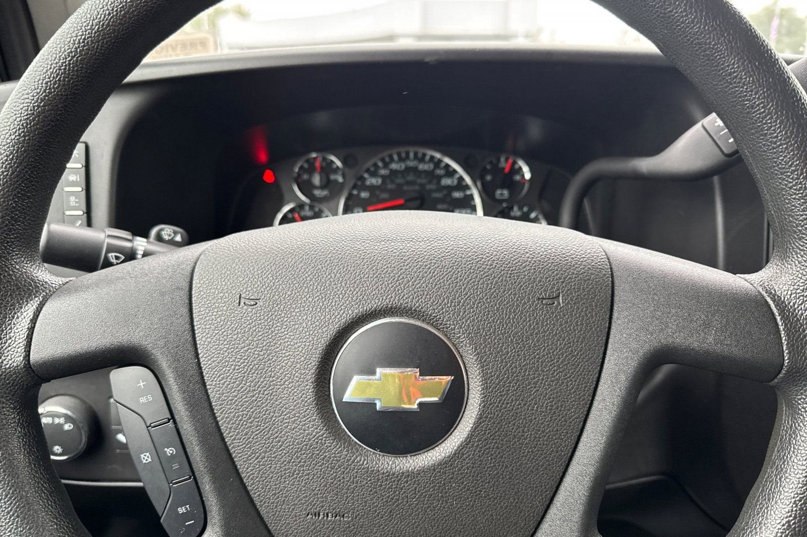 2024 Chevrolet Express Cargo 2500 WT