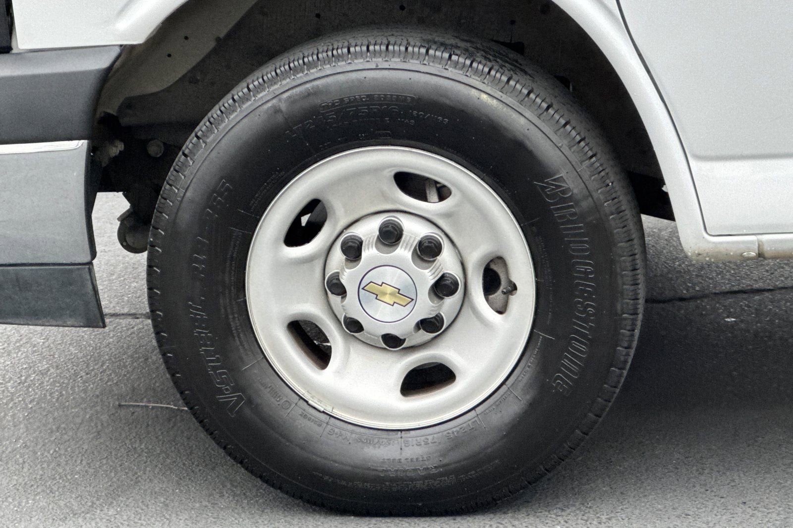 2024 Chevrolet Express Cargo 2500 WT