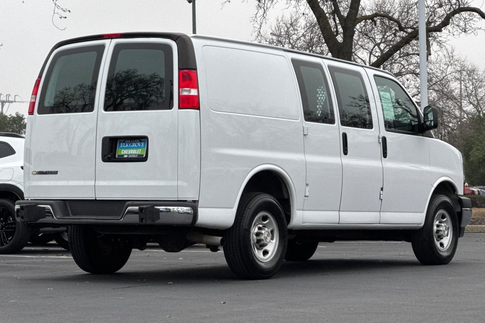 2024 Chevrolet Express Cargo 2500 WT
