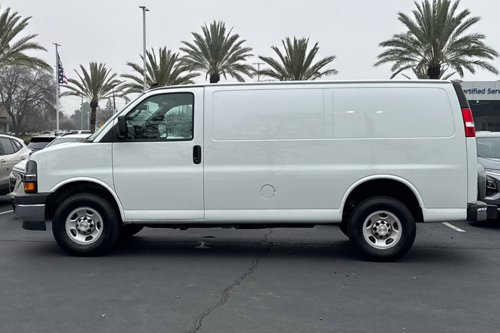 2024 Chevrolet Express Cargo 2500 WT