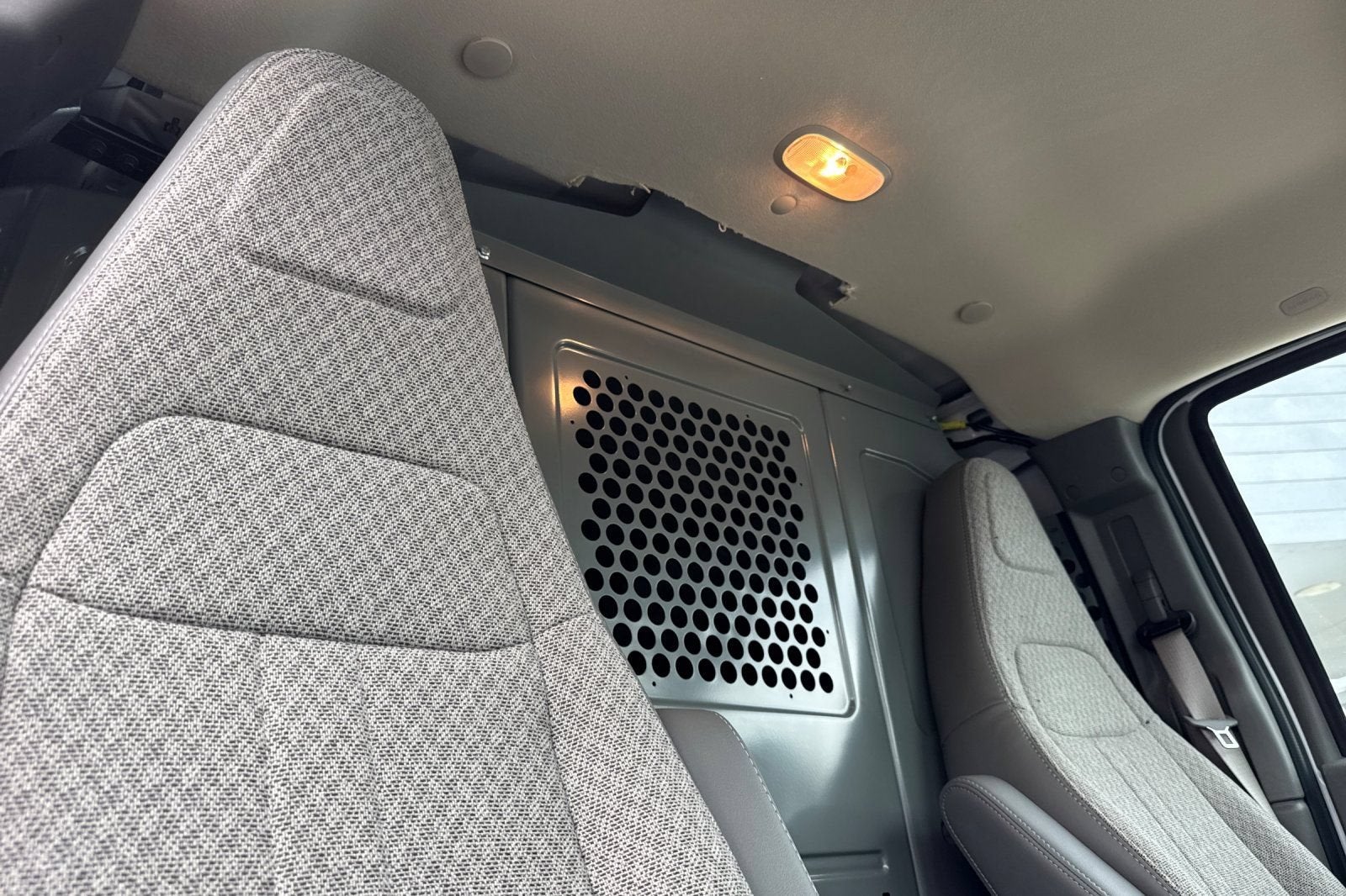 2026 Chevrolet Express Cargo 1WT