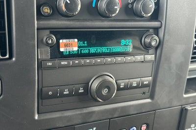 2025 Chevrolet Express Cargo 2500 WT