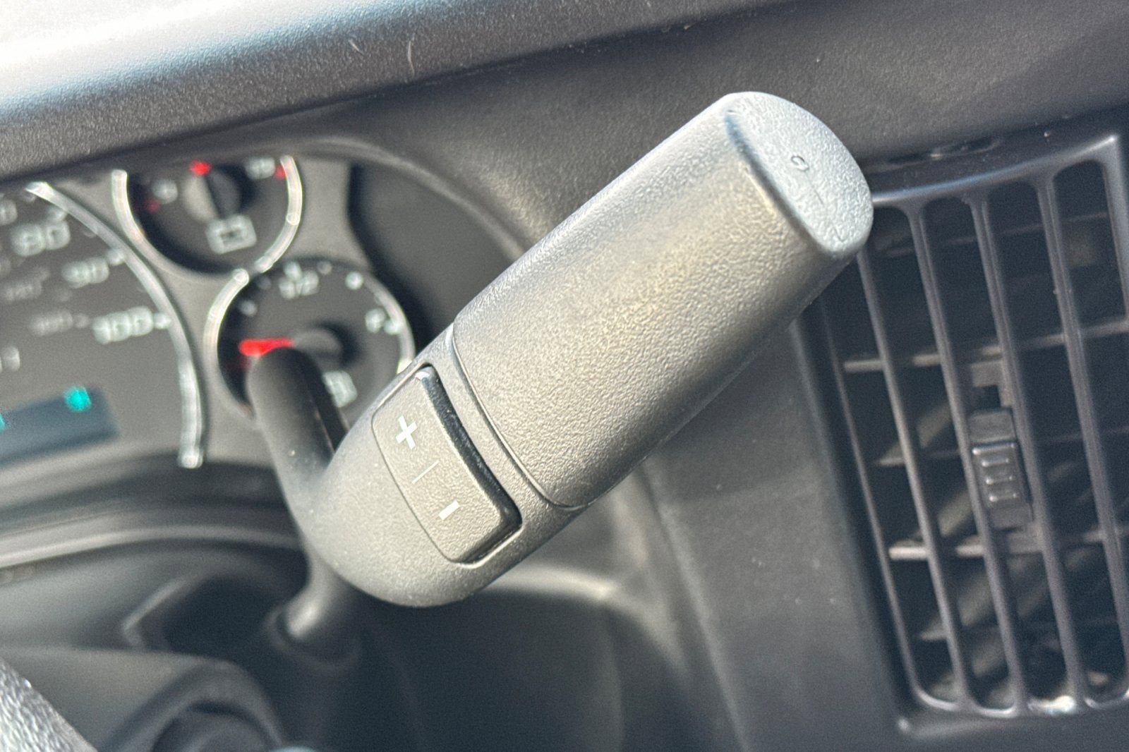 2023 Chevrolet Express Cargo 2500 WT