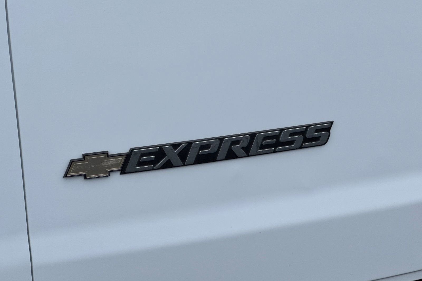 2023 Chevrolet Express Cargo 2500 WT