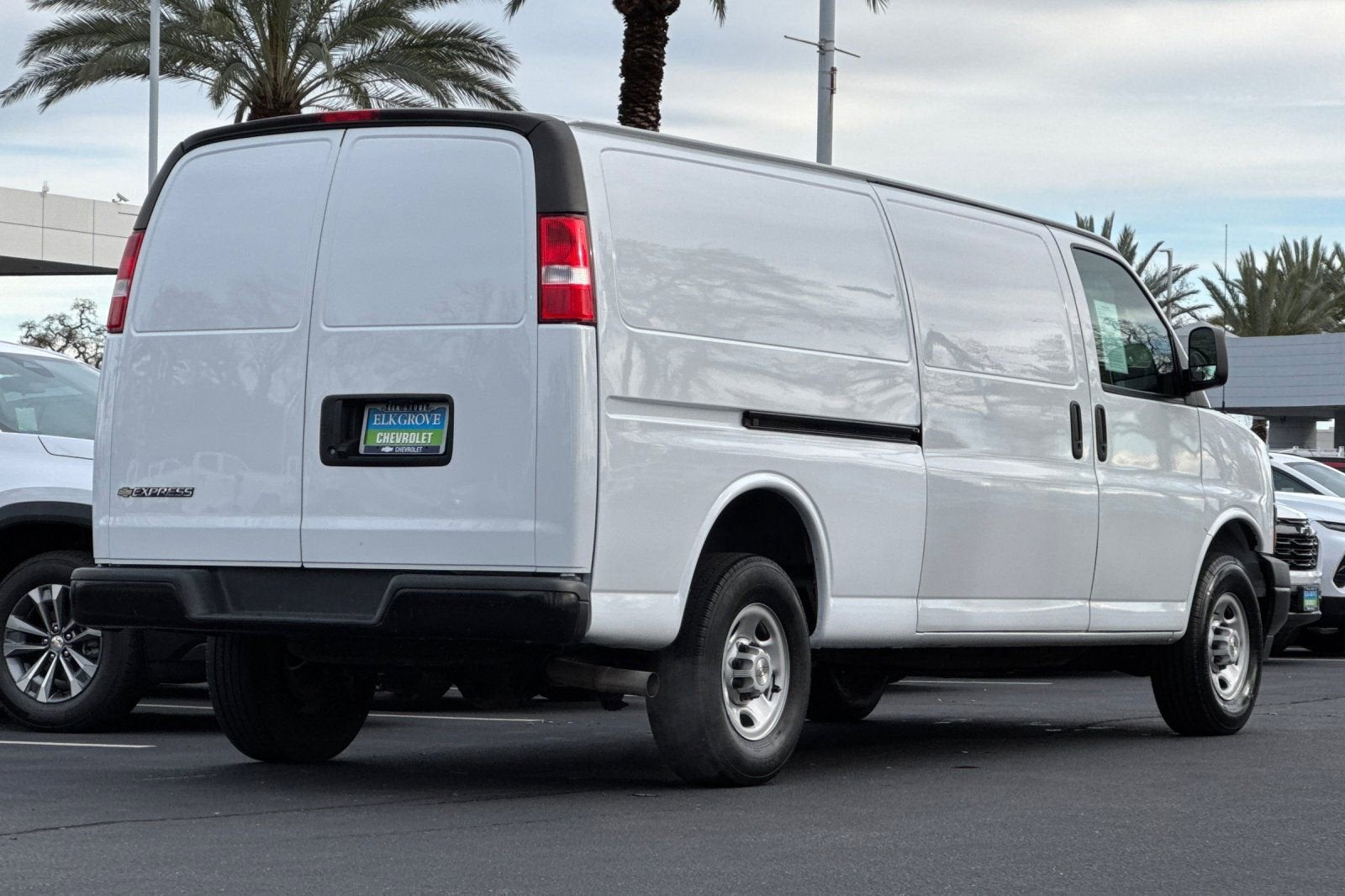 2023 Chevrolet Express Cargo 2500 WT