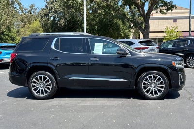 2022 GMC Acadia Denali