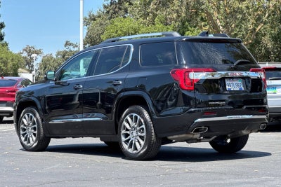 2022 GMC Acadia Denali