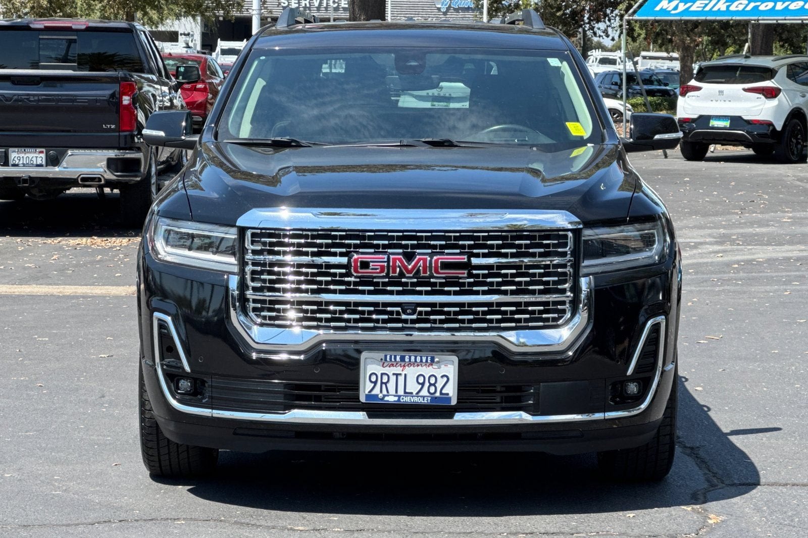 2022 GMC Acadia Denali