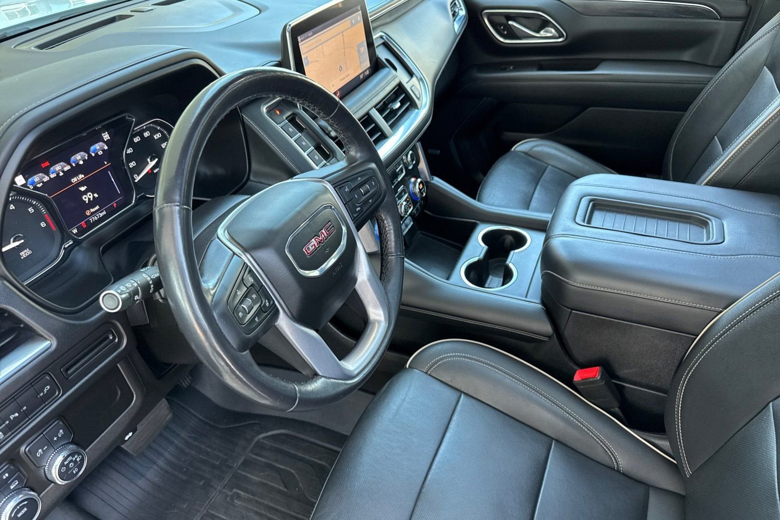 2021 GMC Yukon SLT