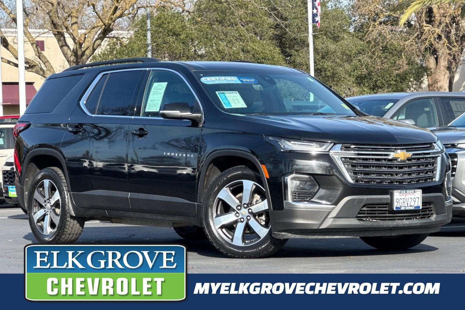 2023 Chevrolet Traverse LT Leather