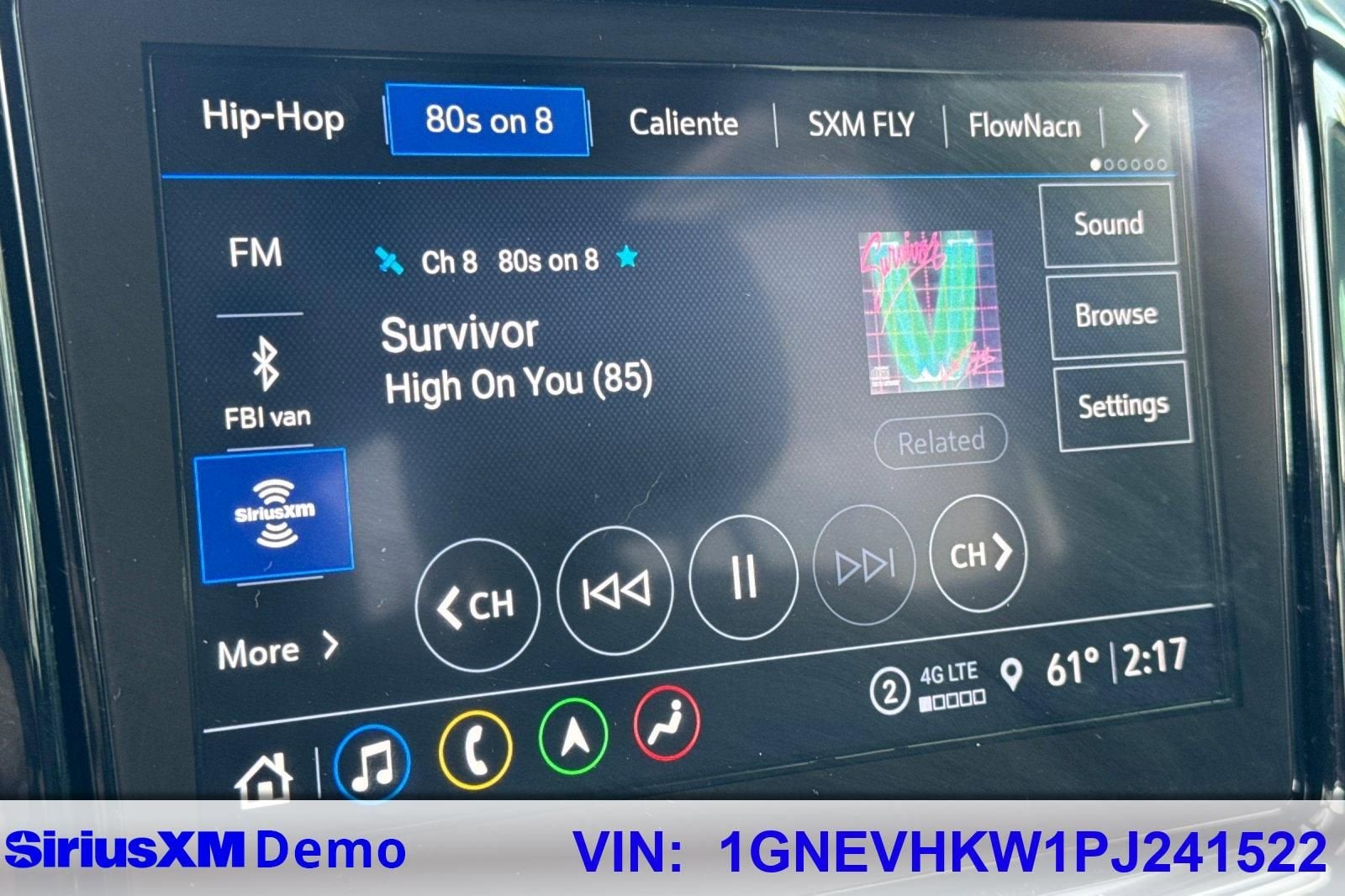 2023 Chevrolet Traverse LT Leather